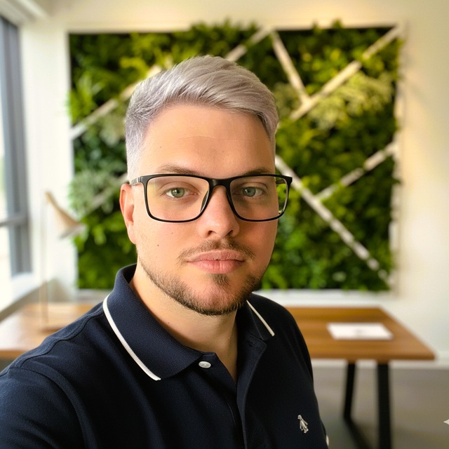 Daniel Masuco — CTO & Founder @ ZEUS IT · Consultor IA